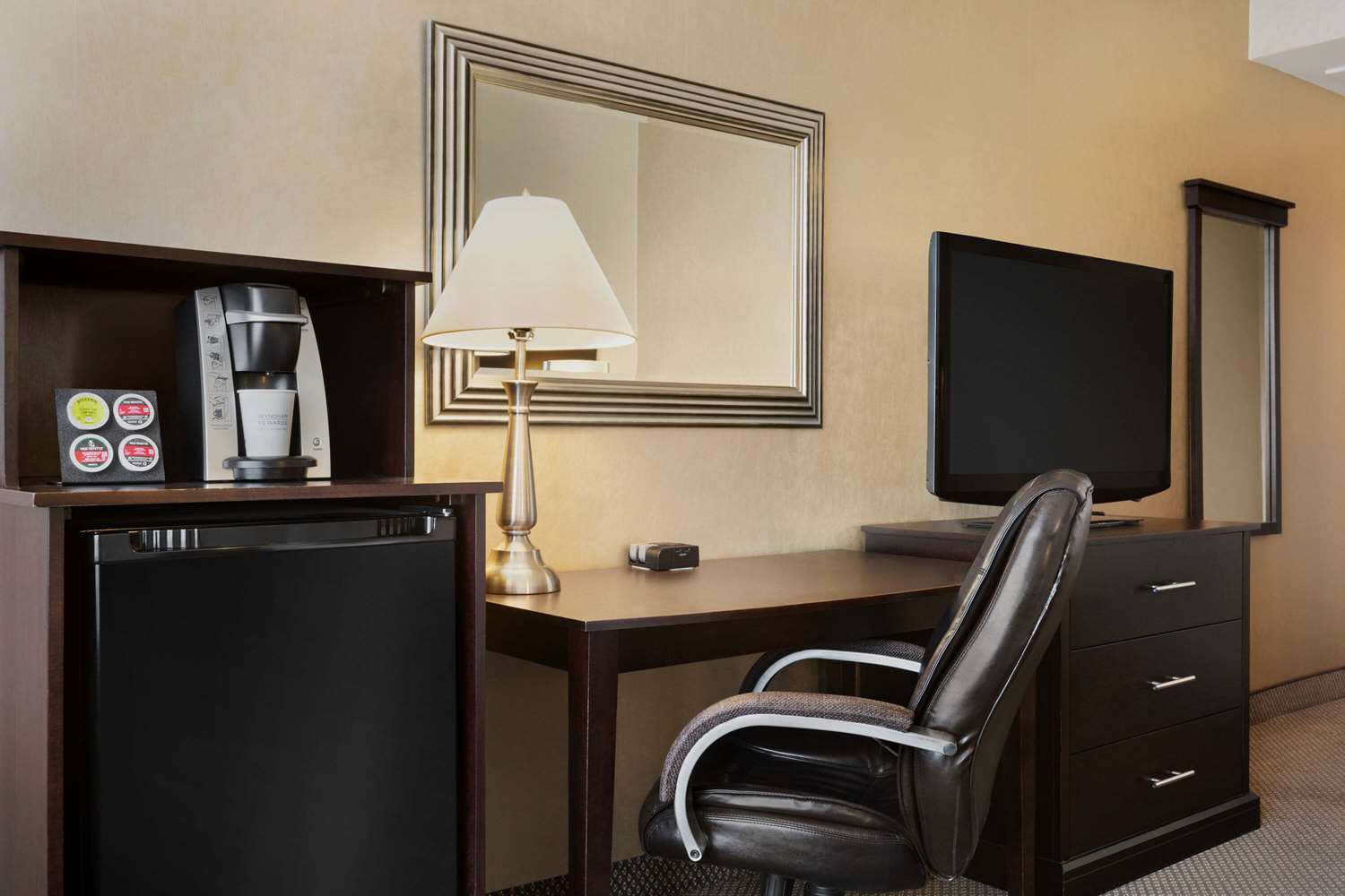 Travelodge by Wyndham Hotel & Convention Centre Quebec City 30/41