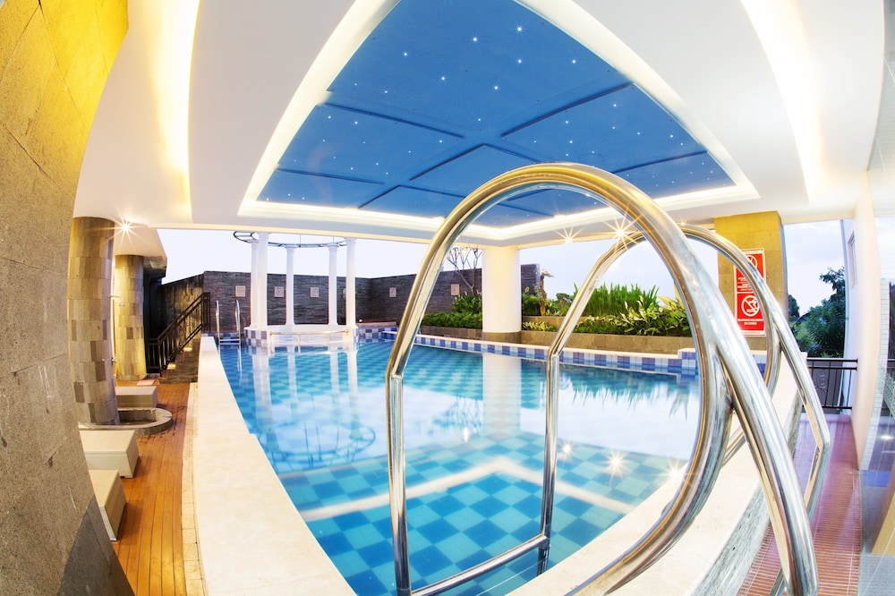 TARA HOTEL 27/46