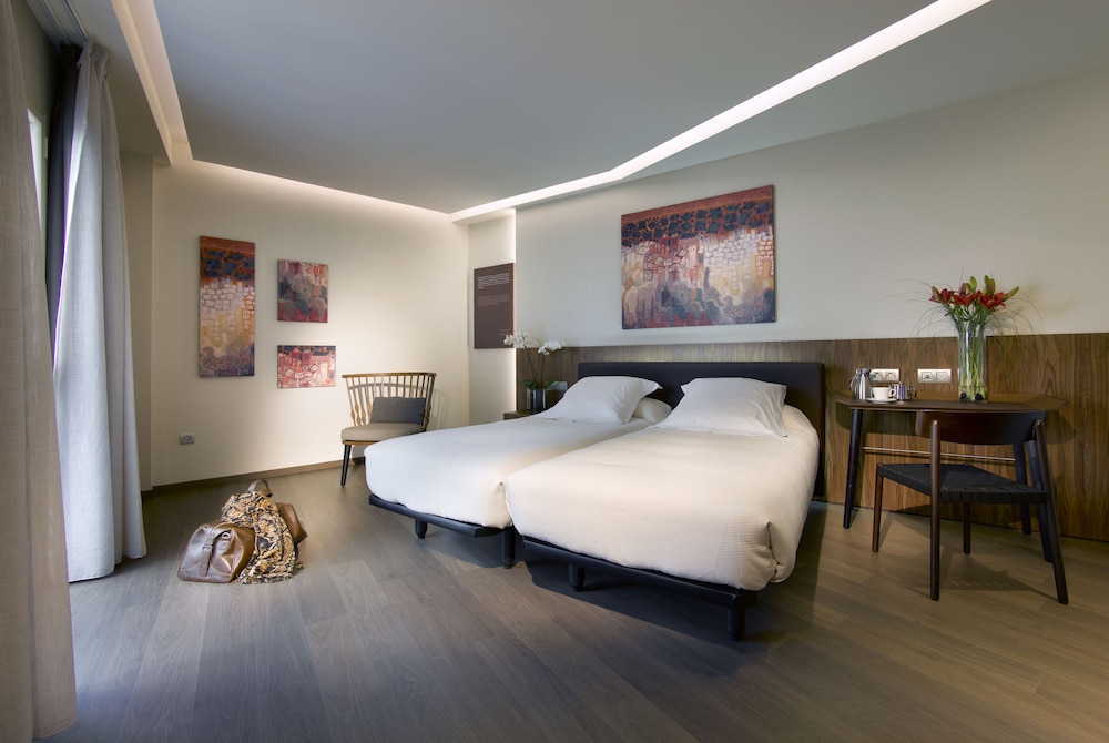 Bibo Suites Hotel 18/54