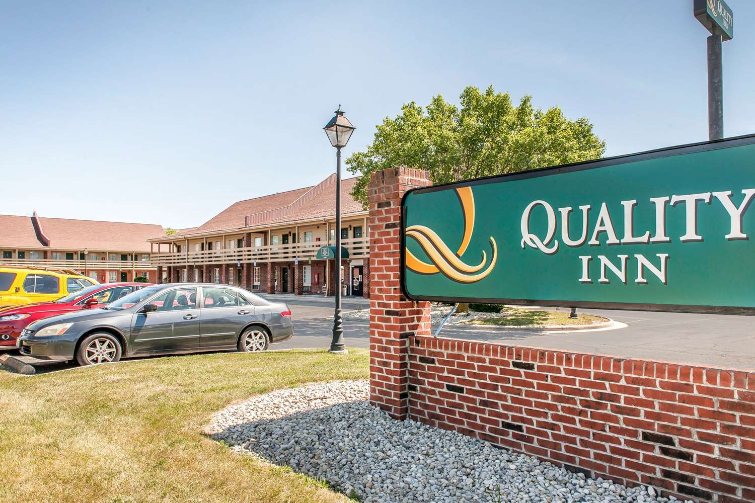 Quality Inn Findlay 13/16