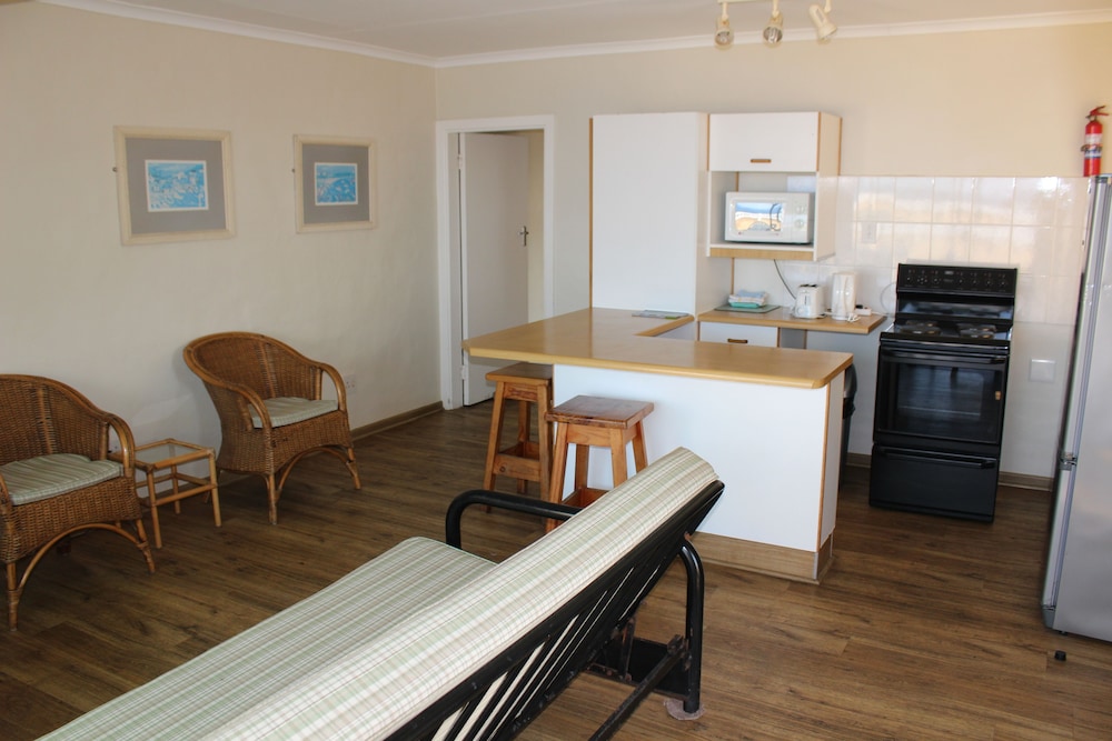 Glenmore Sands 26/31