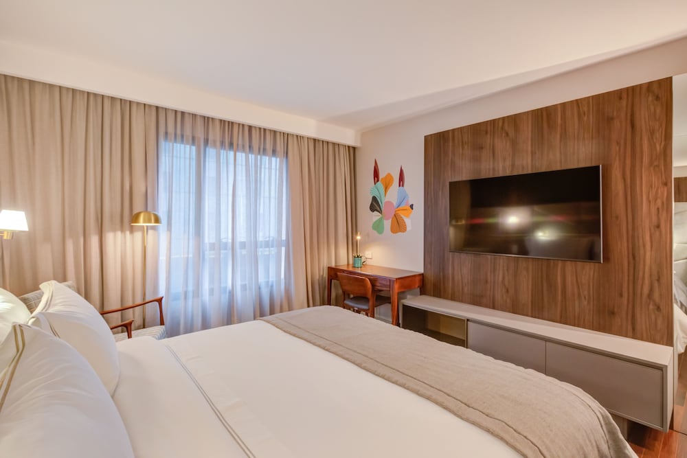 Room at Qoya Sao Paulo Paulista, Curio Collection by Hilton, SAO PAULO