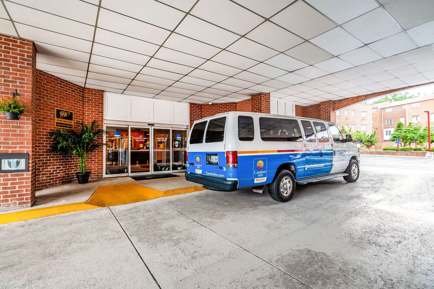 Comfort Inn Ballston 41/42