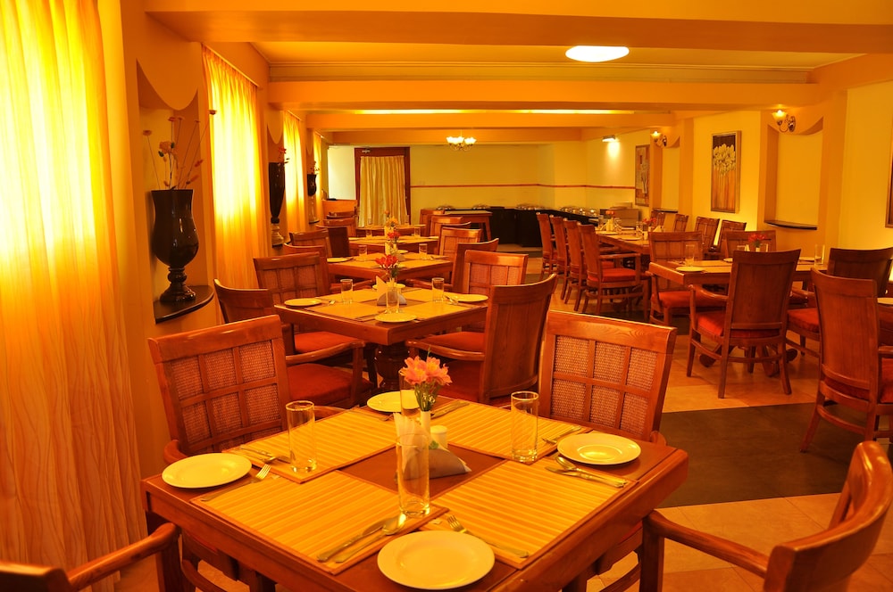 QUALITY INN SABARI RESORT 51/67
