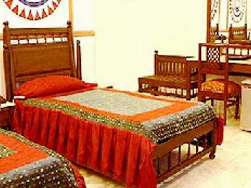 Vasundhara Palace 15/28