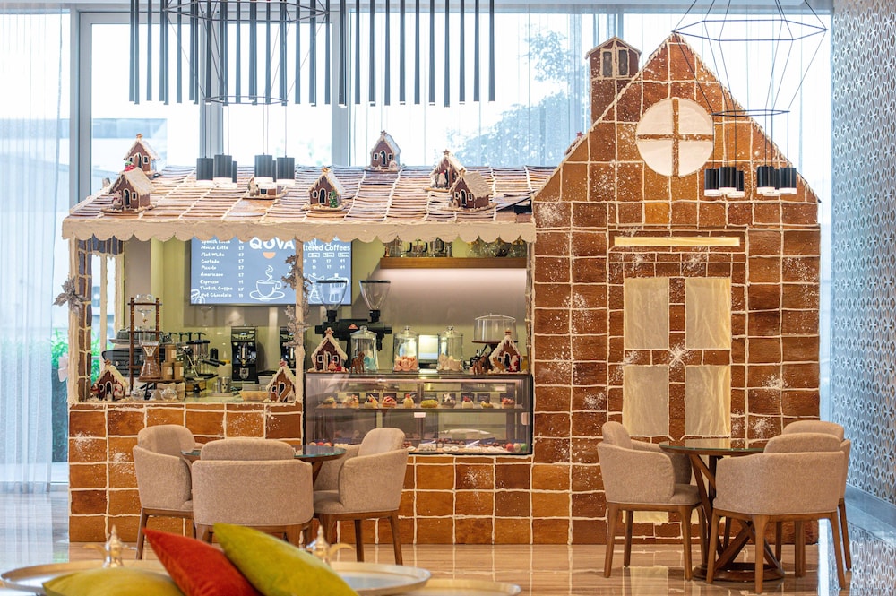 Ibis Styles Dubai Airport 48/66