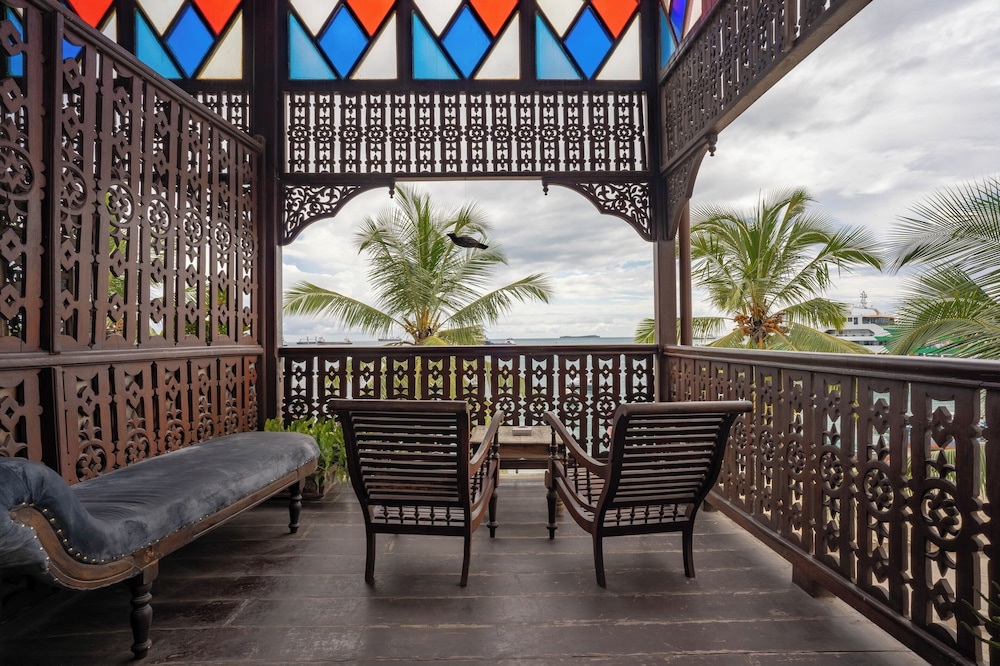 Mizingani Seafront Hotel 60/80