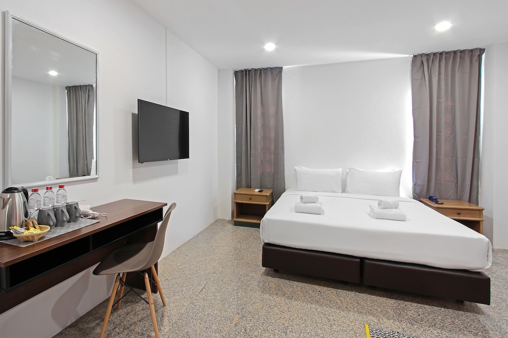 Pula Silom 14/50