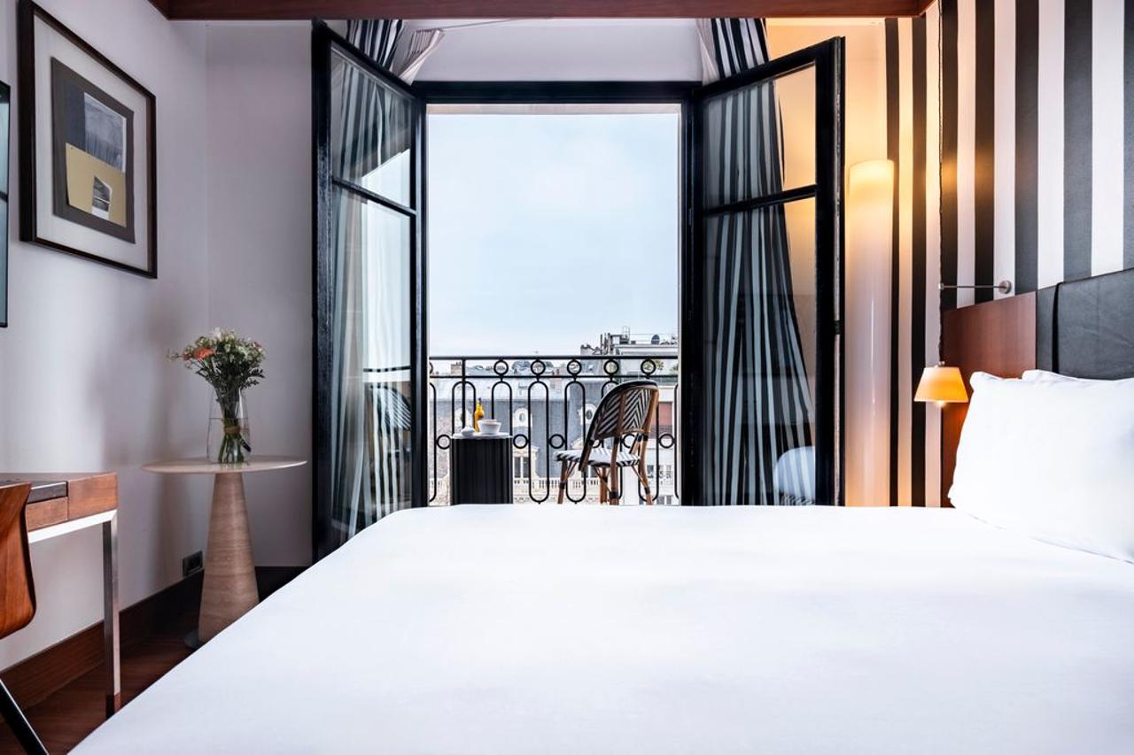 Grand Hotel Champs Elysees 21/61