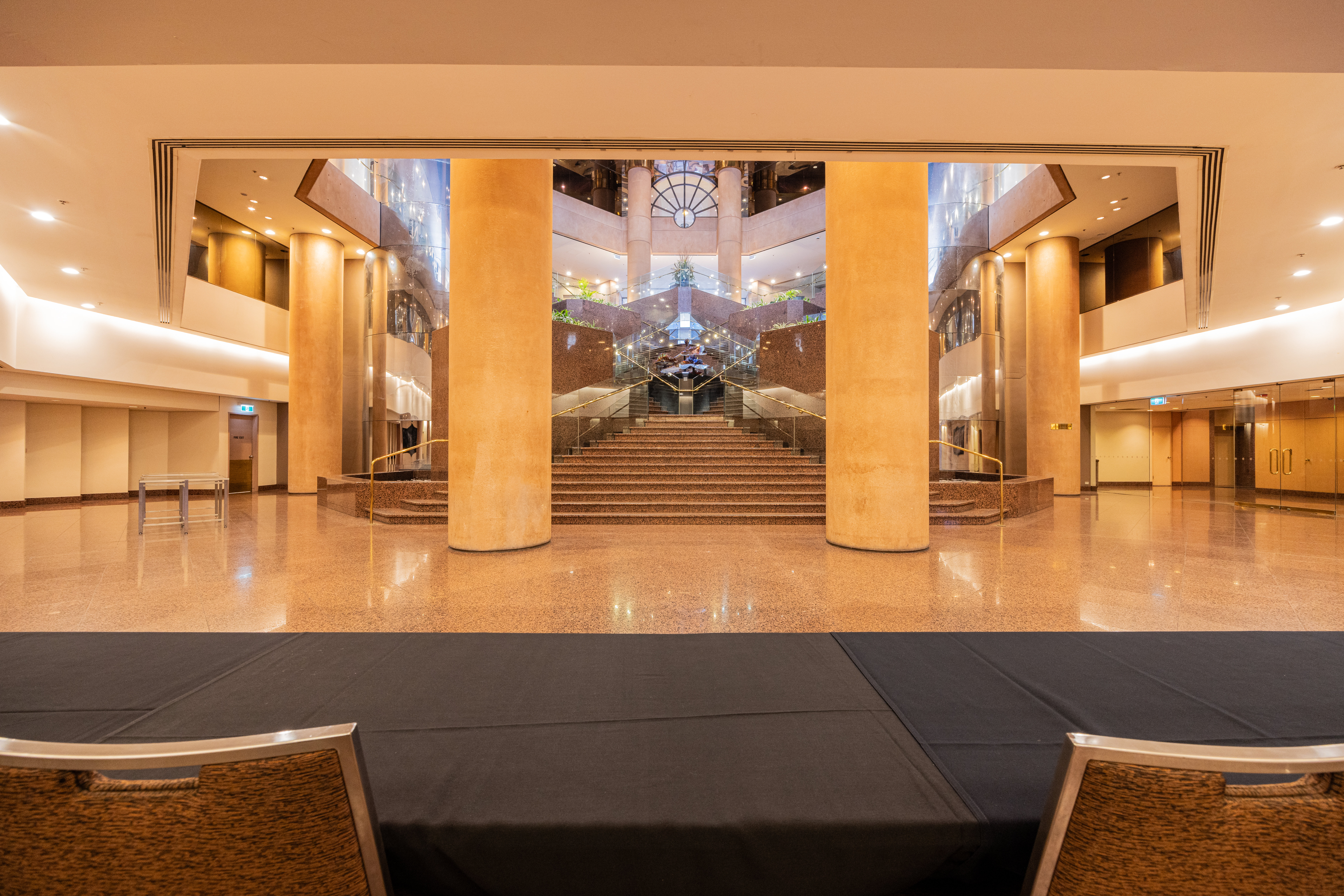Intercontinental Adelaide 12/82