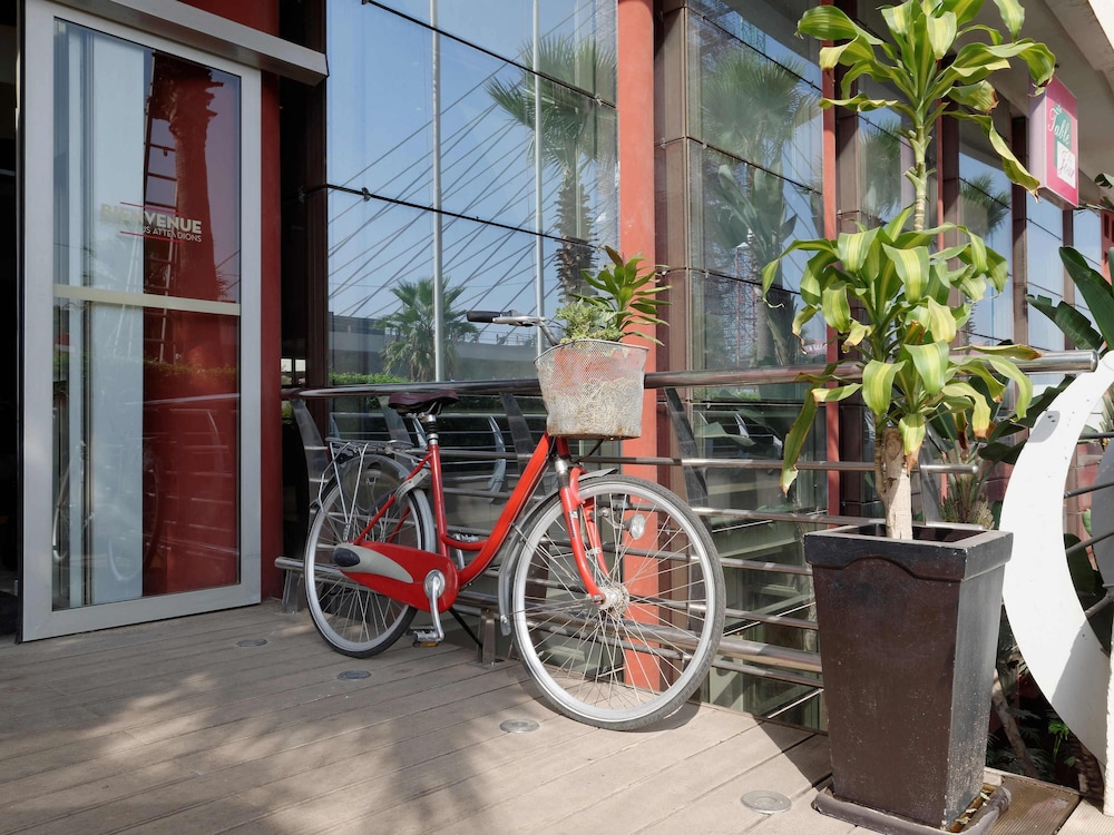 Ibis Casa Sidi Maarouf 68/72
