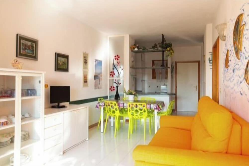 RESIDENCE PORTO CODA CAVALLO 33/53