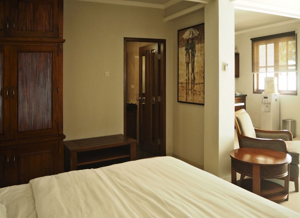 The Gecho Inn Country 10/50