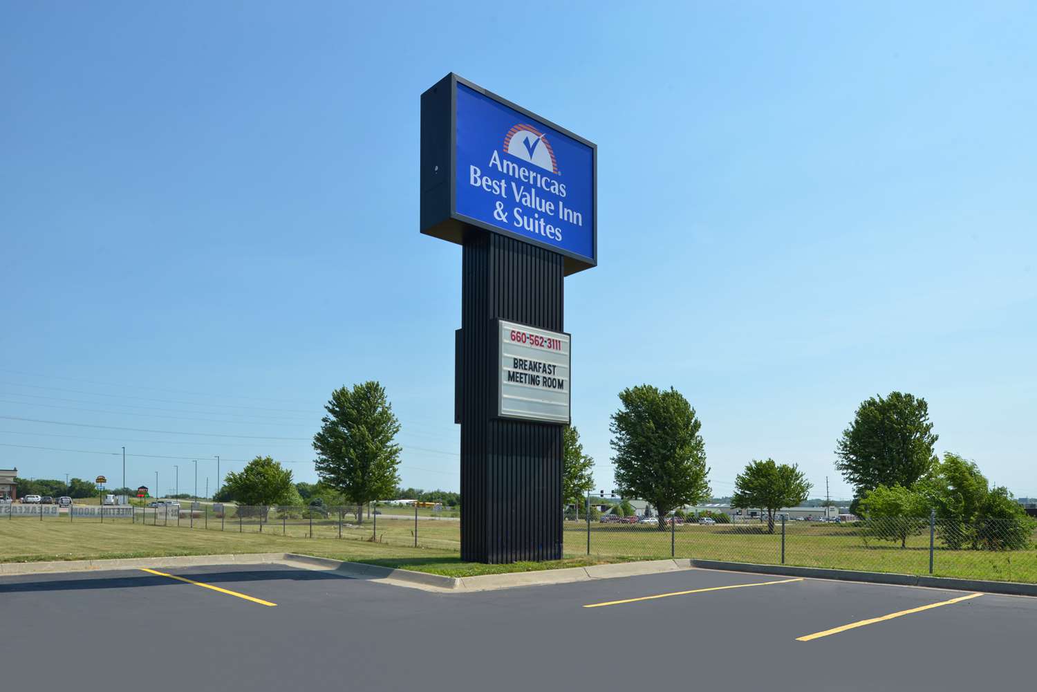 Americas Best Value Inn and Suites Maryville 22/39