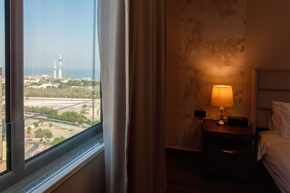 City Tower Hotel 37/70