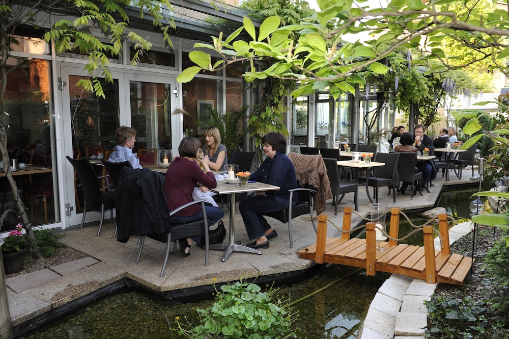 Hotel Am Schillerpark 26/31