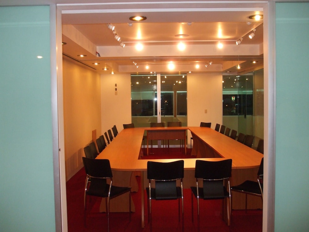 Oliva Plaza Hotel 44/50