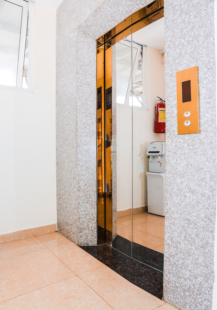 Hoang Thang Hotel 30/30