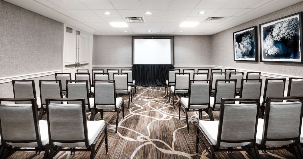 Hyatt Regency Long Island 46/61