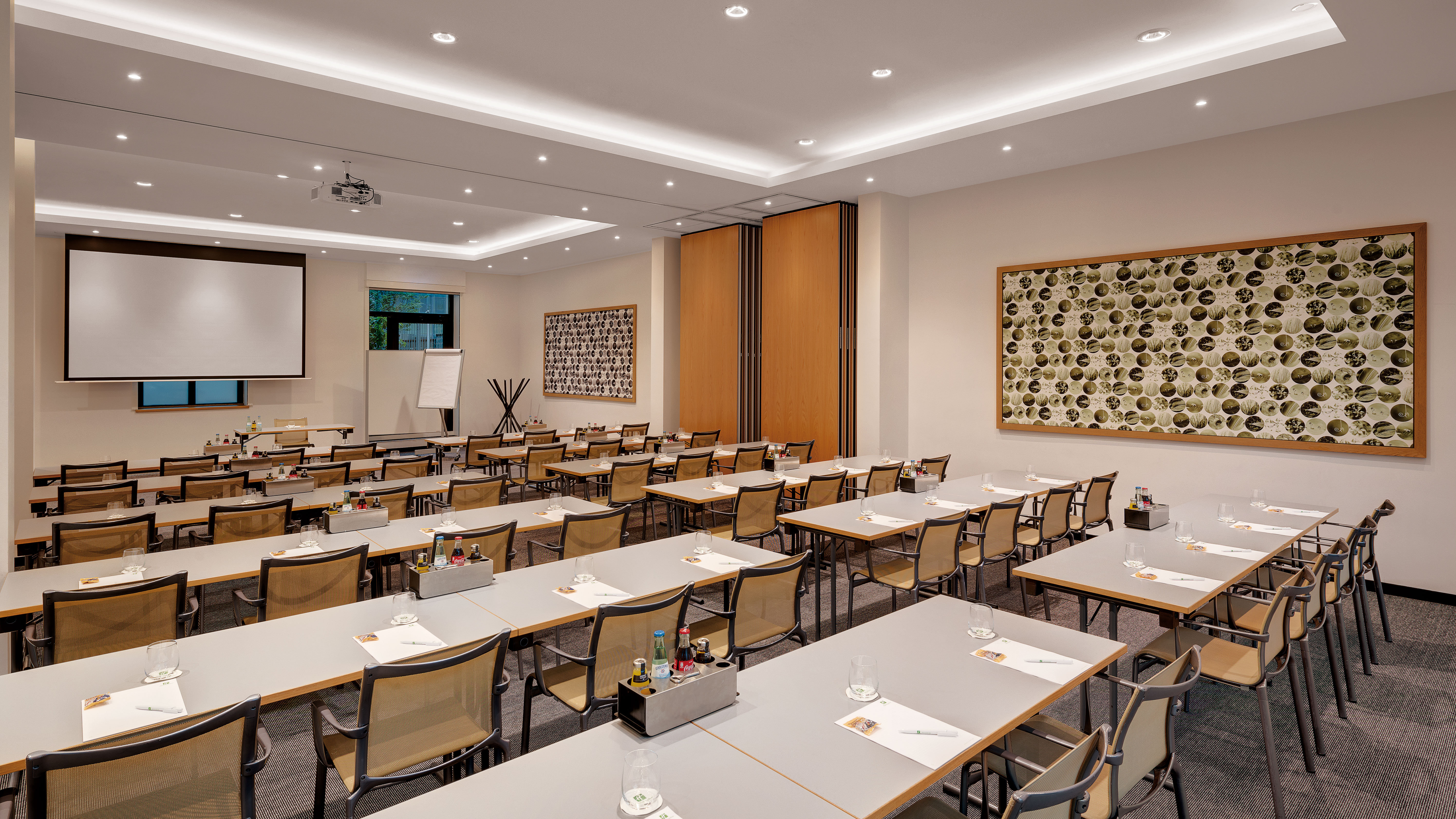 HOLIDAY INN FRANKFURT ALTE OPER 61/75