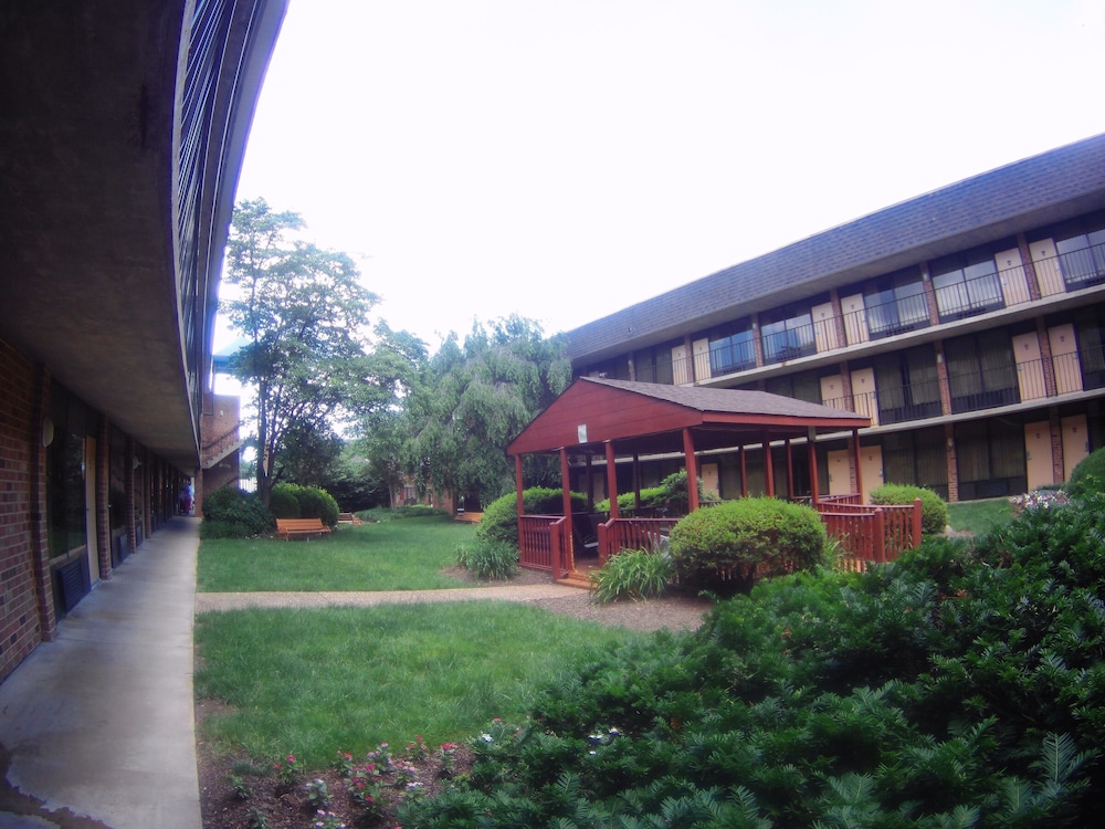 Quality Inn Vienna - Tysons Corner 4/42