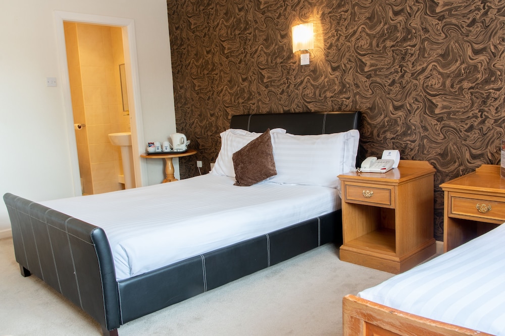 Parkmore Hotel And Leisure Club, Sure Hotel Collection by BW 21/35