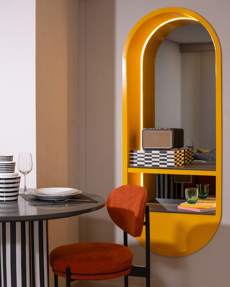 TRIBE Living Bangkok Sukhumvit 39 41/50