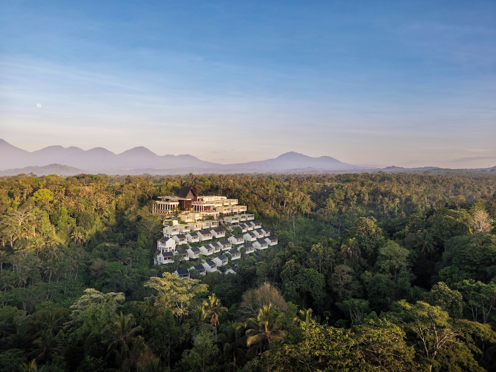 Anantara Ubud Bali Resort 70/74