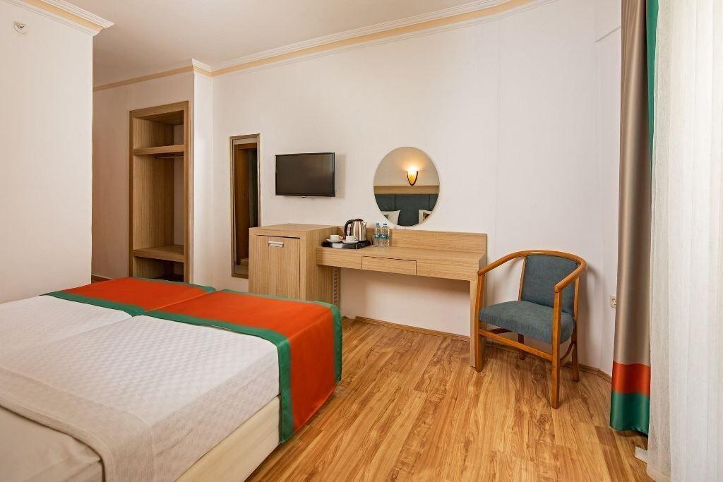 جناح عائلي، Club Hotel Mirabell 5/6