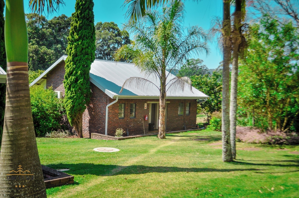 Avoca Vale Country Hotel 45/50
