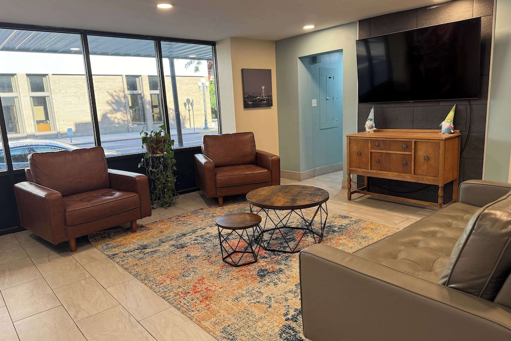 Baymont by Wyndham Great Falls City Center 36/60