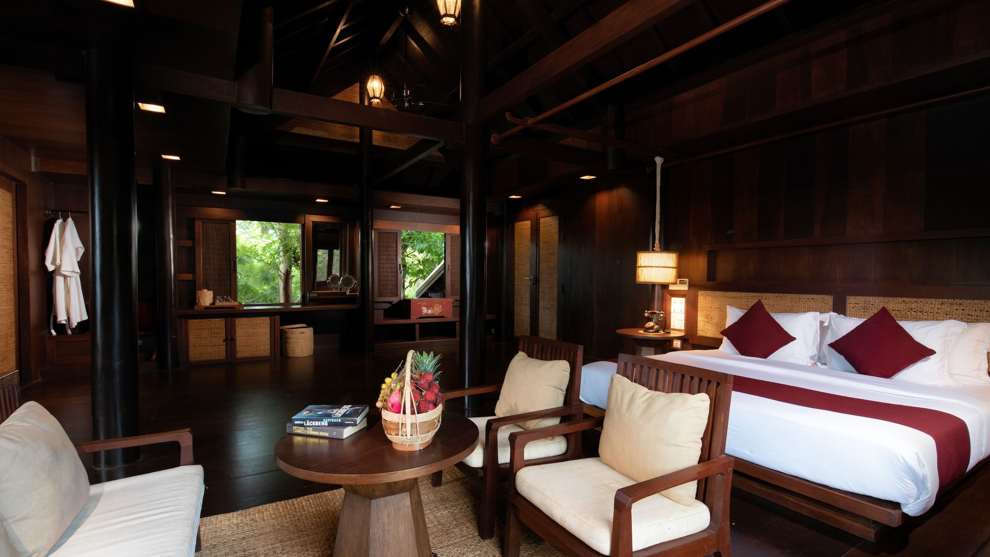 PRIVATE, VILLA