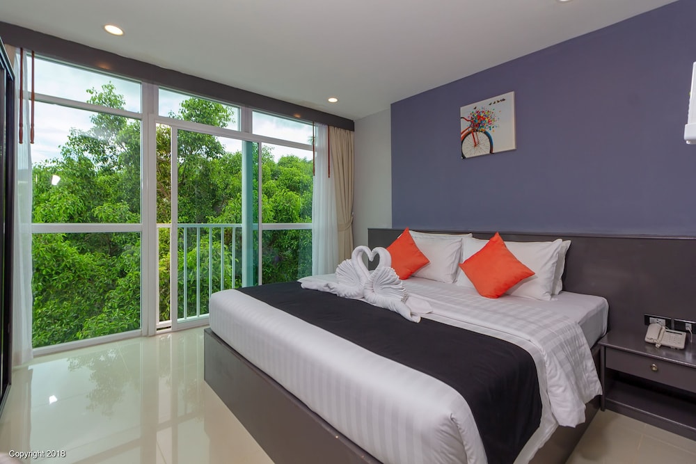 غرفة سوبيريور بسرير مزدوج، MODERN LIVING HOTEL 2/10