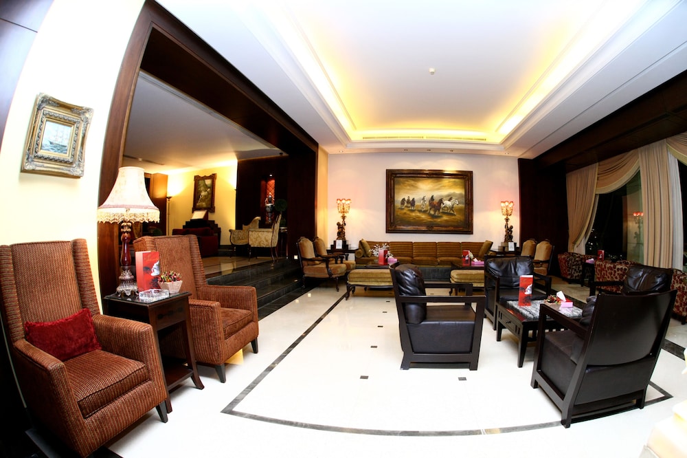 MARKAZIA SUITES 56/78