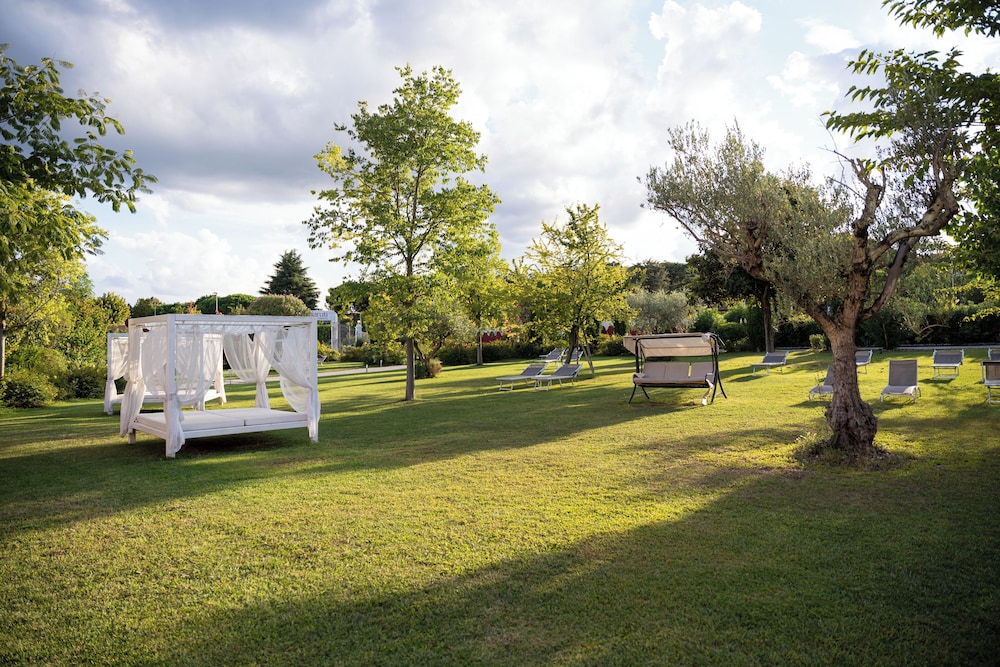 Villa Garuti 65/74