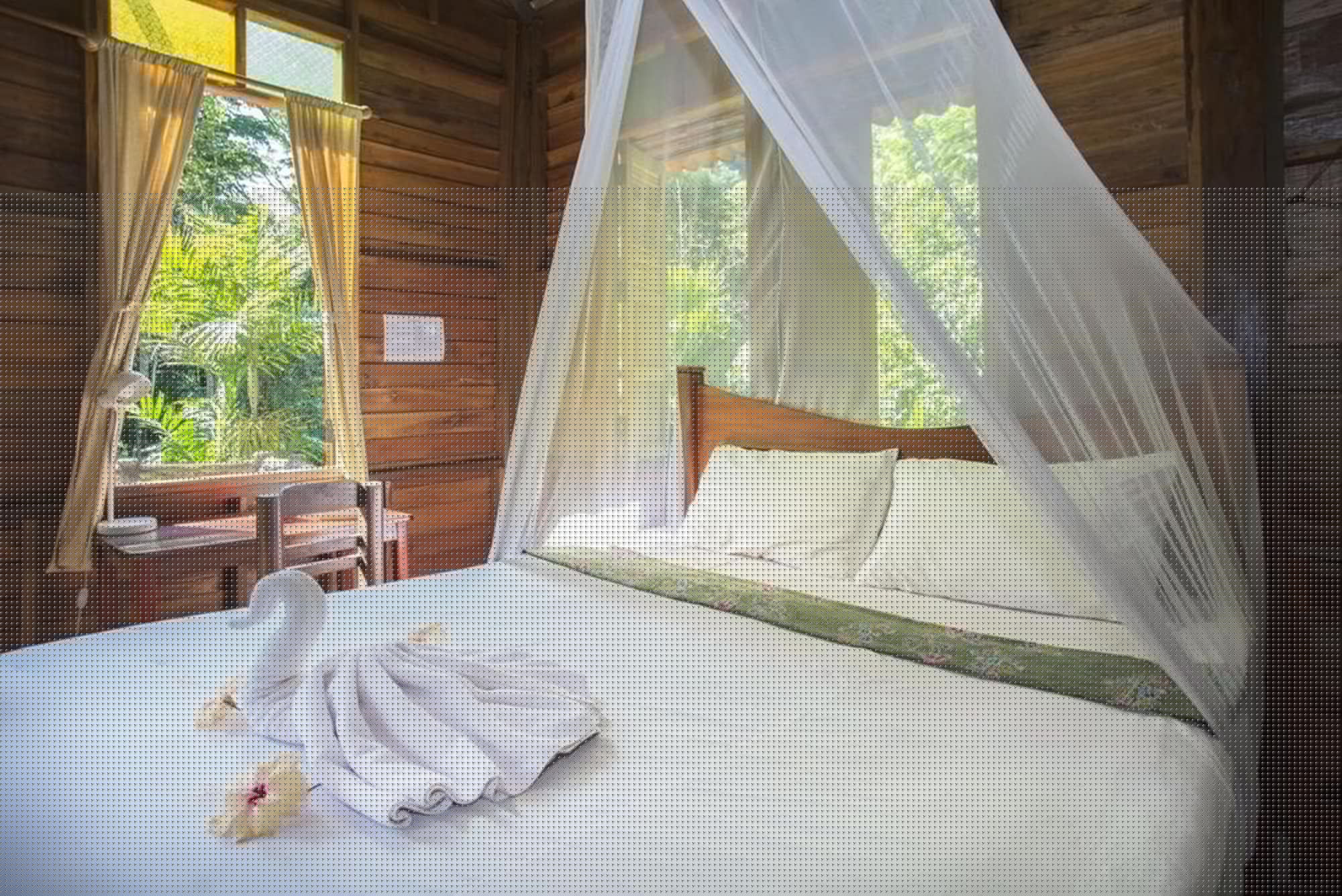 River, Double Bed