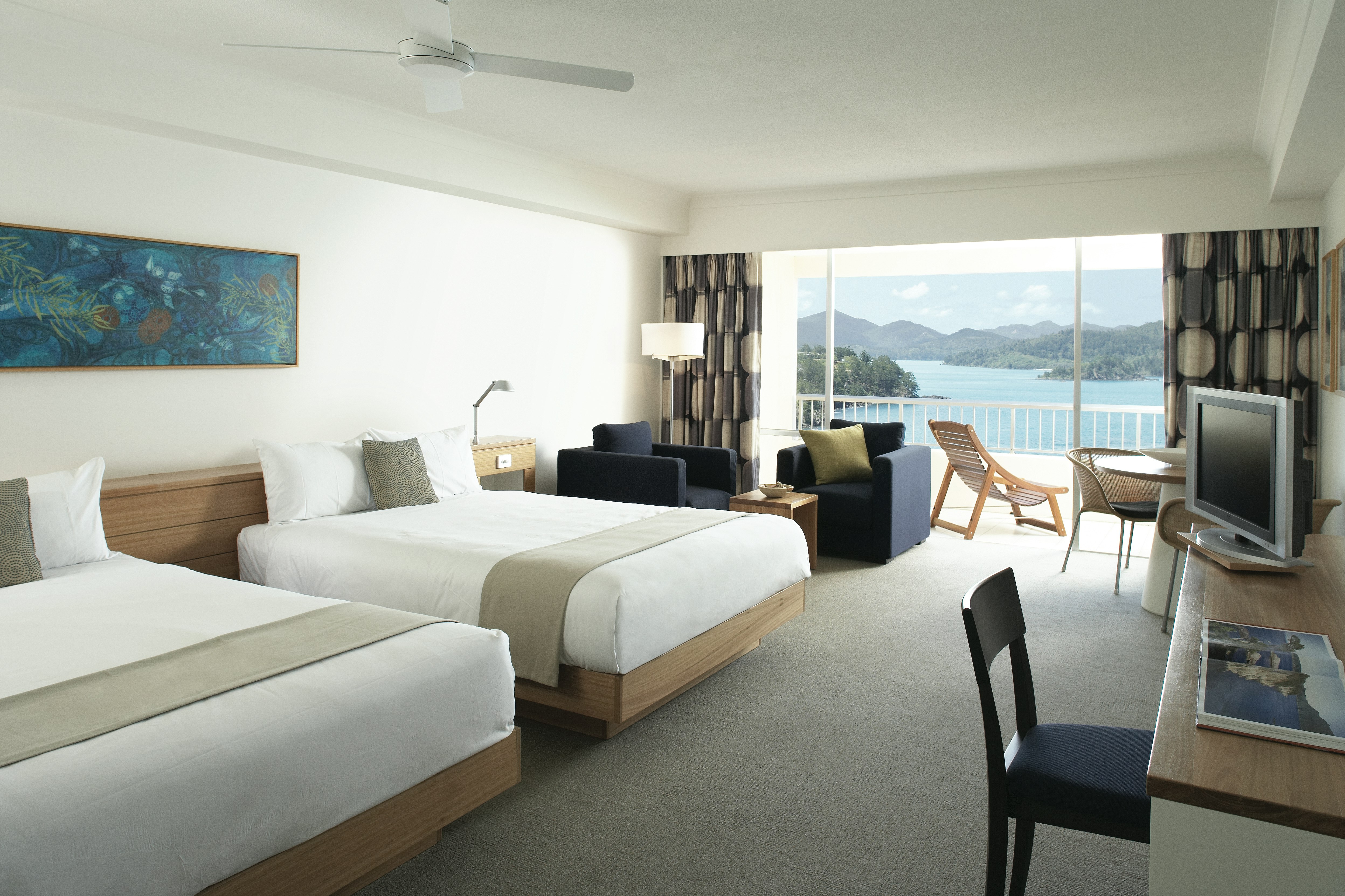 Hamilton Island Reef View Hotel 2/5