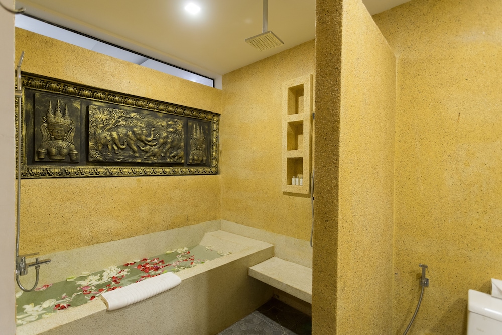 Khmer Mansion Residence 44/50