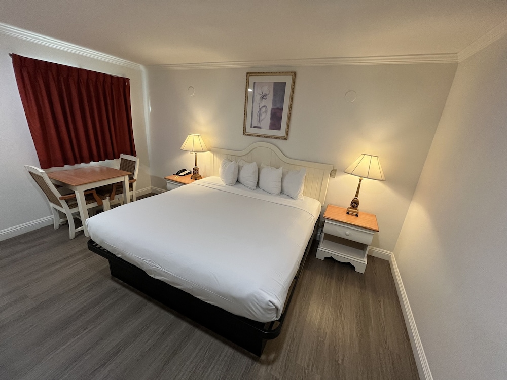 American Inn Grover Beach 10/56