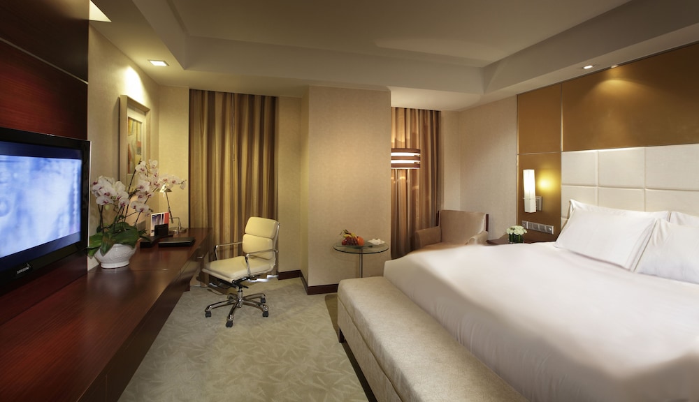 Crowne Plaza Yantai Seaview 14/82