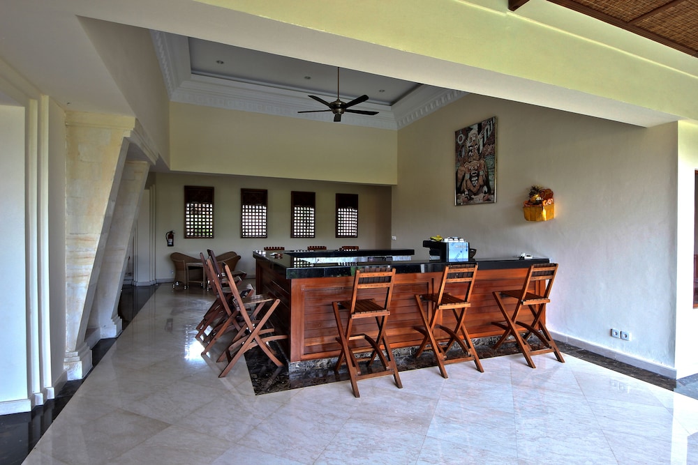 The Grand Bali Nusa Dua 11/70