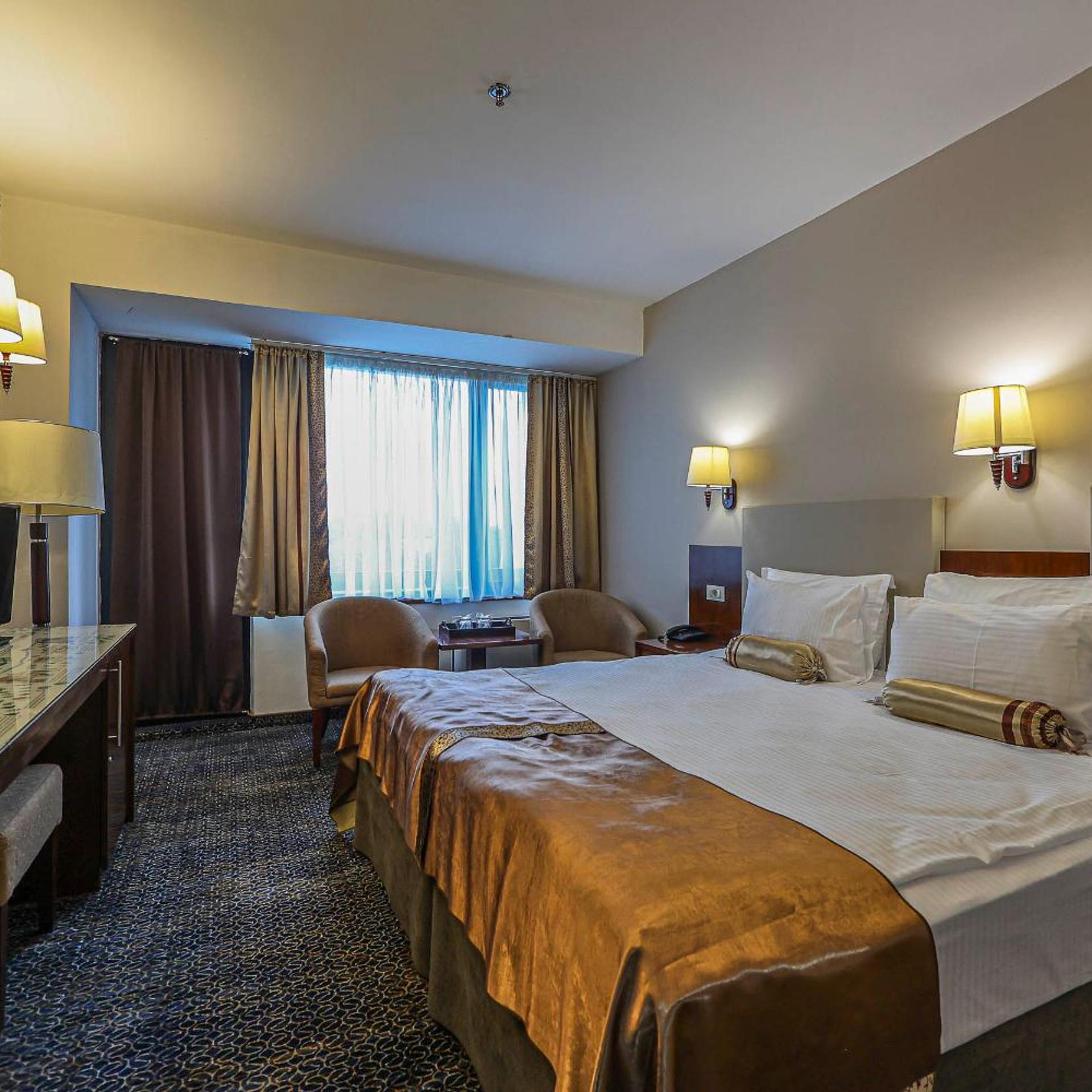 Room, Double Bed, Balcony