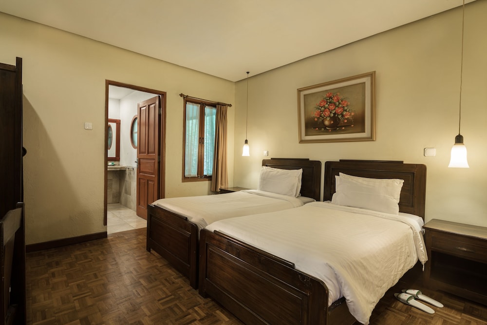 Puncak Pass Resort 27/76