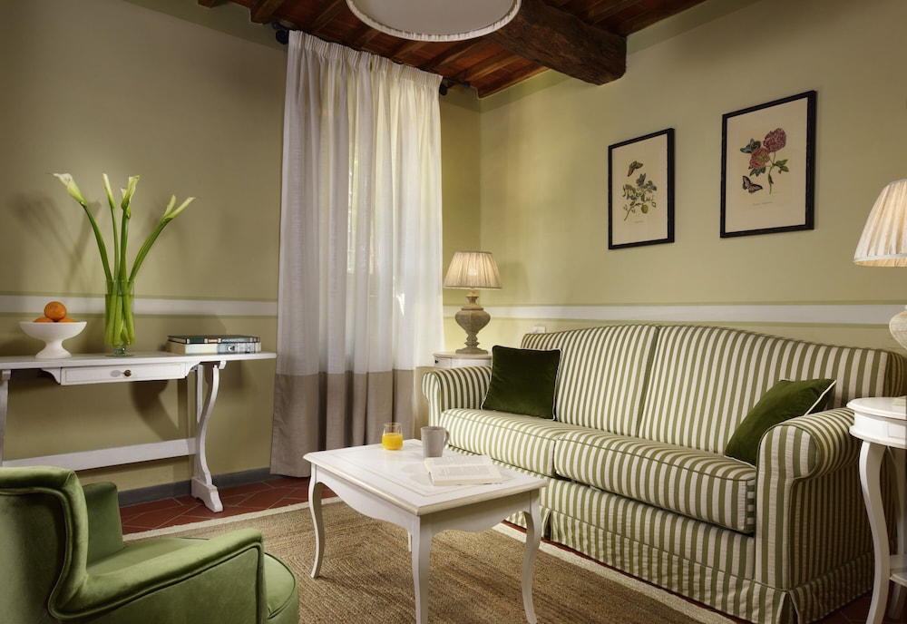 Borgo Antico Casalbosco 48/71