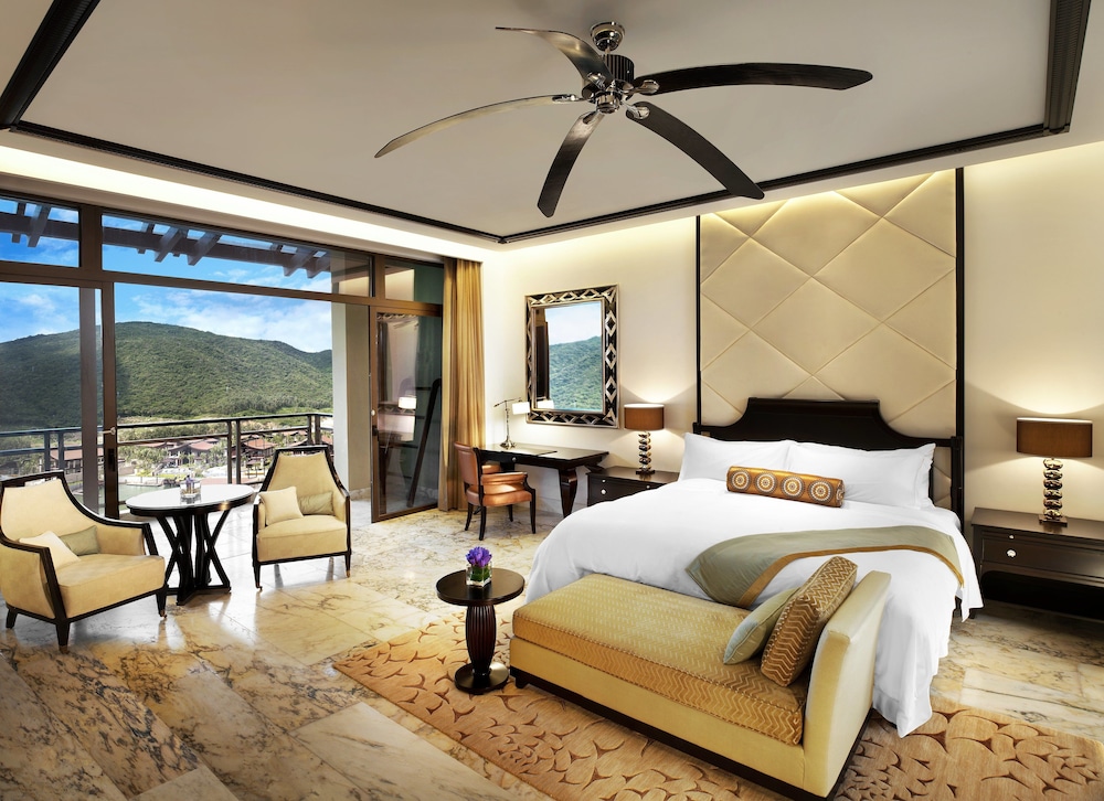 The St Regis Sanya Yalong Bay Resort 28/79