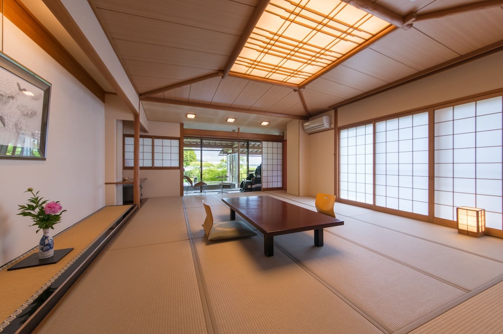 Hotel Kitanoya 30/50