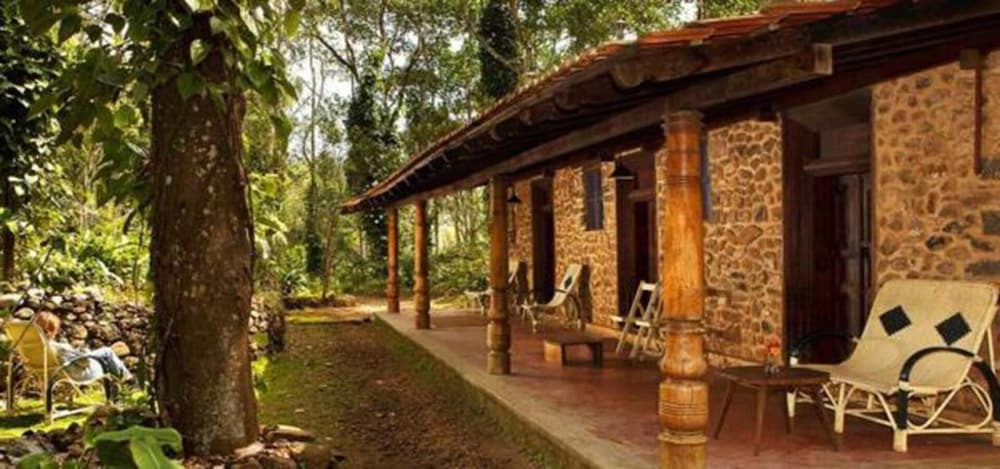Elephant Valley Eco Farm Hotel 46/54