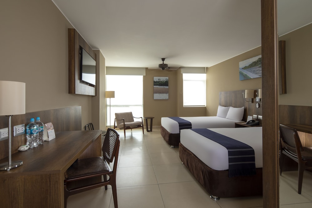 CASA ANDINA SELECT PUCALLPA 14/68
