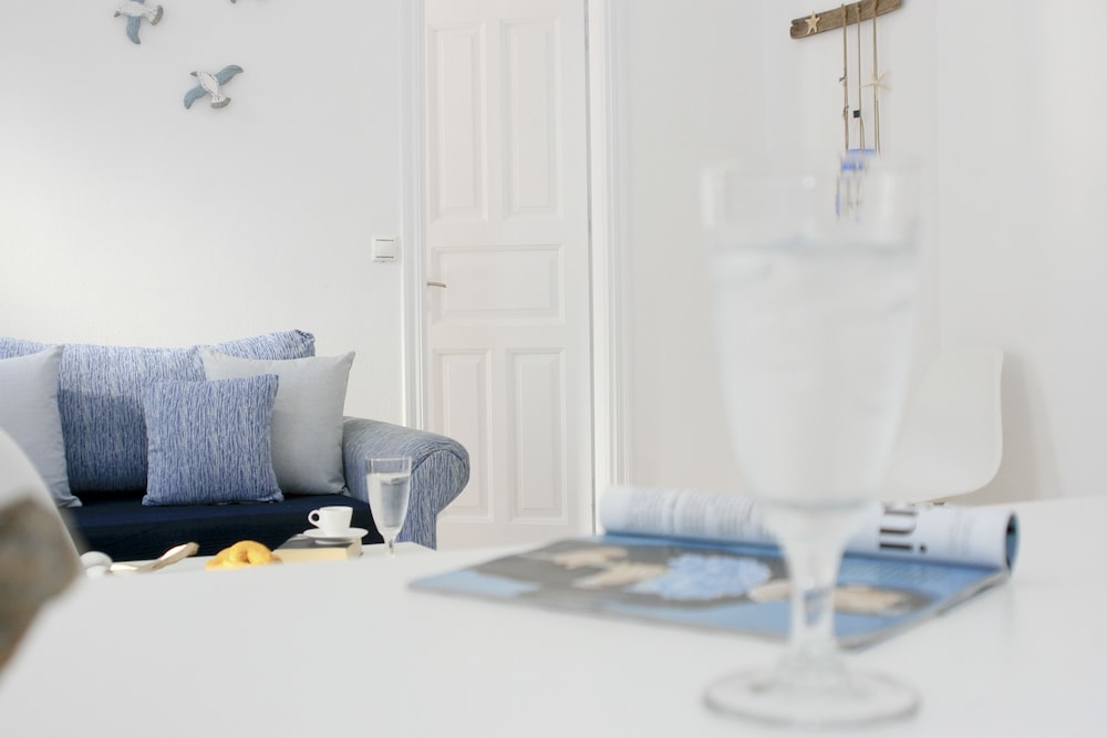 Vithos Aparthotel 24/72