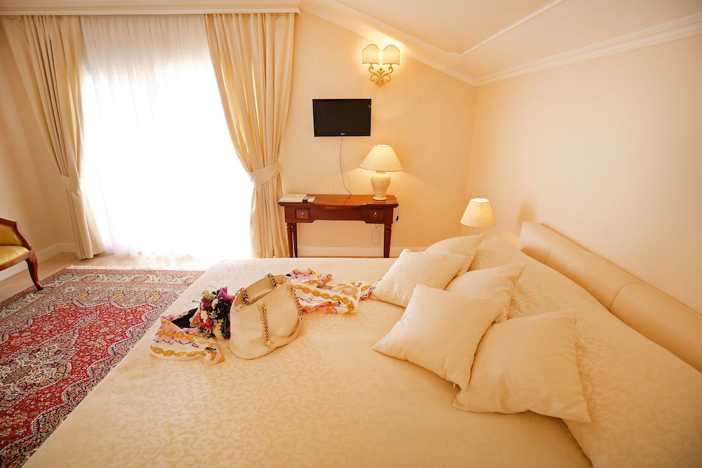 Villa Triana 24/70